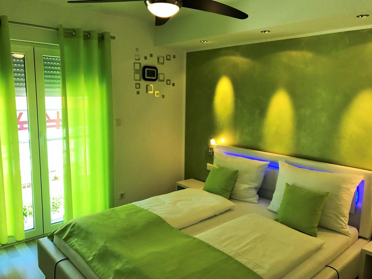 Eisberg Hotel Rust Gastehaus Ngoại thất bức ảnh