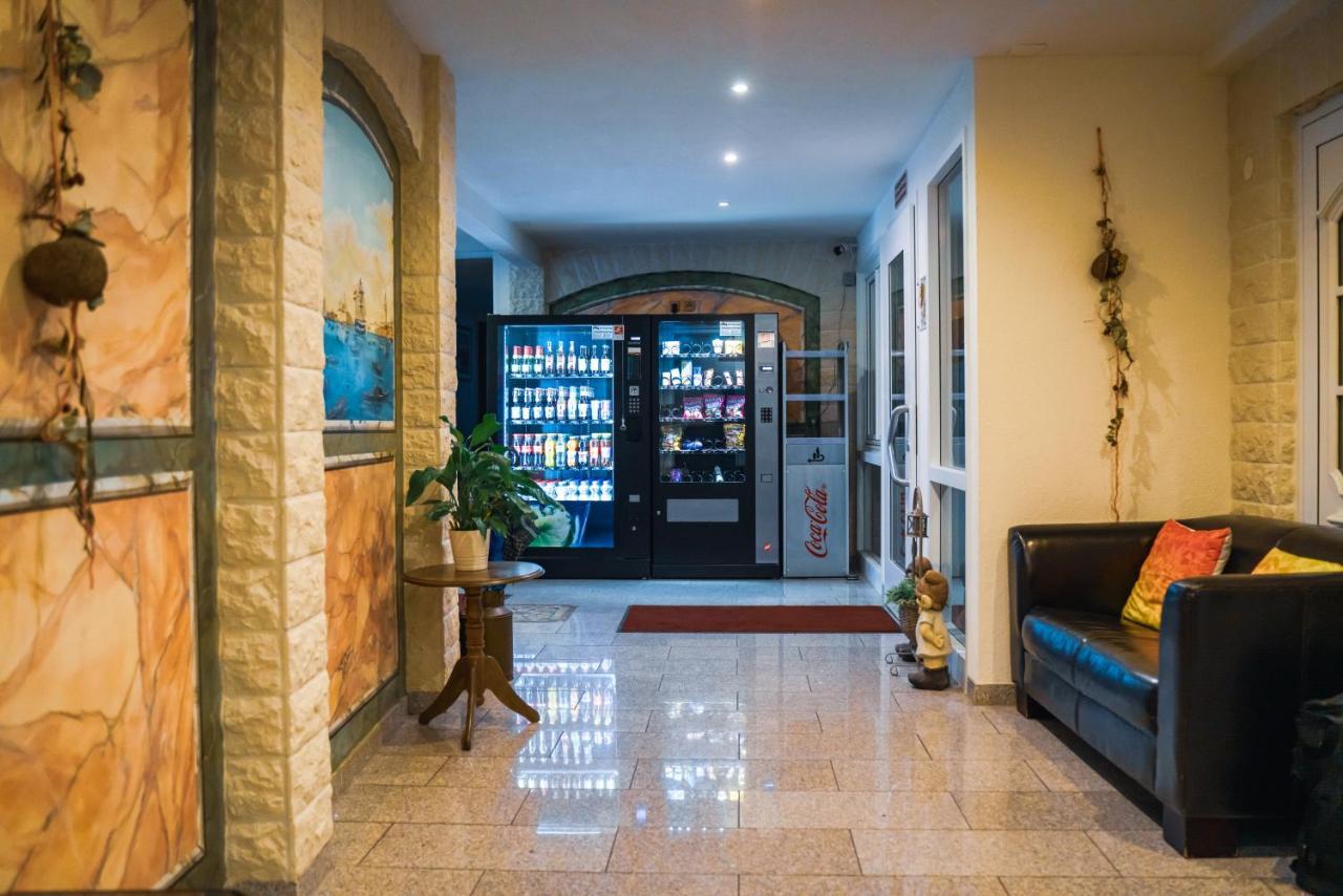 Eisberg Hotel Rust Gastehaus Ngoại thất bức ảnh